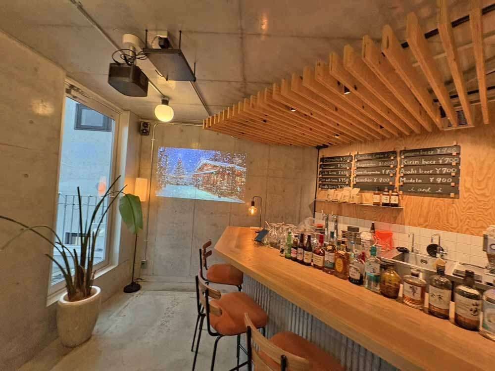 外苑前駅徒歩2分 青山通り沿い 鉄板焼き居抜き サムネイル2