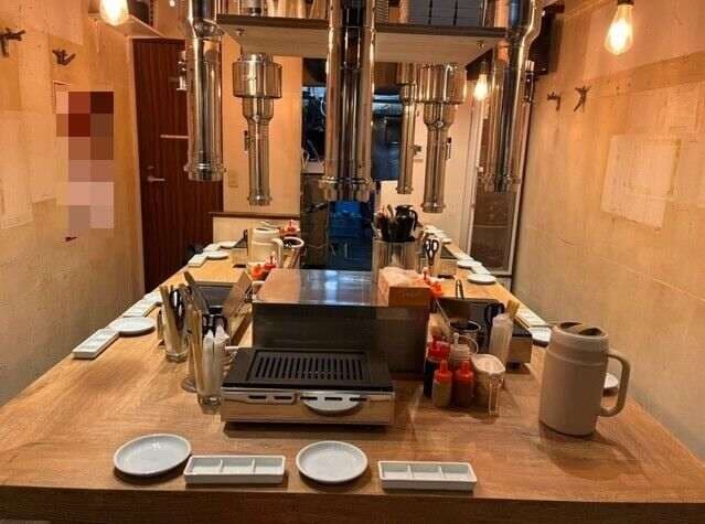 東新宿駅徒歩1分 シルバープラザ新宿第二マンション 焼肉居抜き物件 サムネイル2