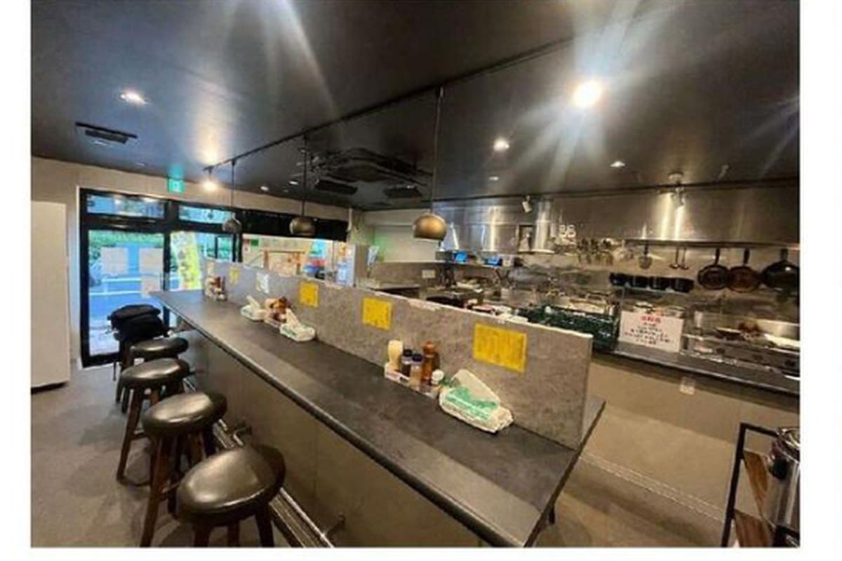 港区 飲食店の飲食店居抜き物件 汐留駅徒歩6分 1階路面 飲食店居抜き